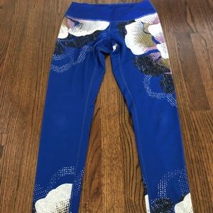 bright blue patterned leggings